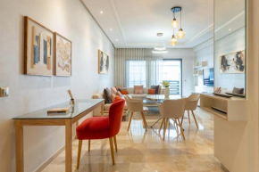Amazing 1BR Suite Great Location